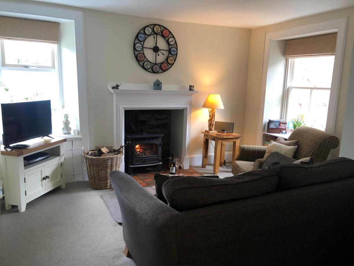 Red Squirrel Cottage Strathtay 外观 照片
