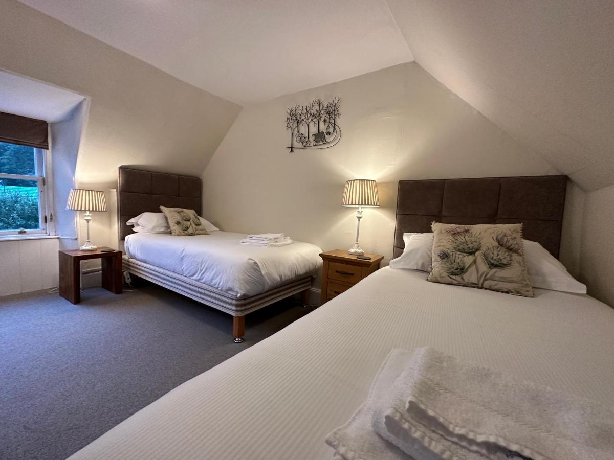 Red Squirrel Cottage Strathtay 外观 照片